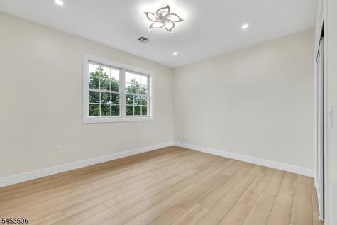 2 Minor Court Denville NJ 07834
