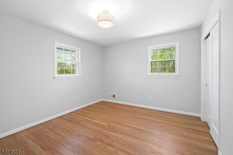 22 Hillcrest Road Hillsborough NJ 08844