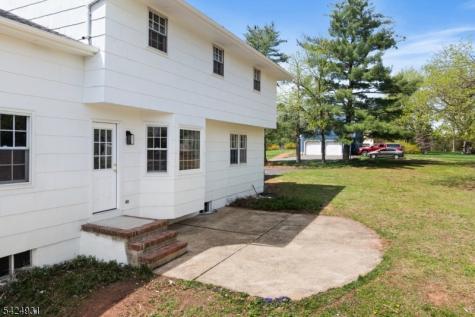 22 Hillcrest Road Hillsborough NJ 08844