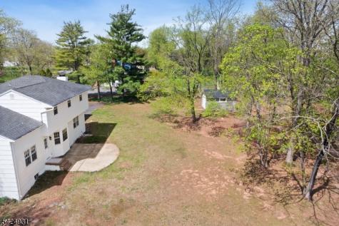 22 Hillcrest Road Hillsborough NJ 08844