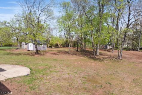 22 Hillcrest Road Hillsborough NJ 08844