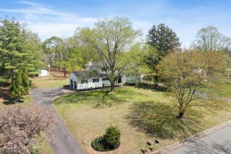 22 Hillcrest Road Hillsborough NJ 08844