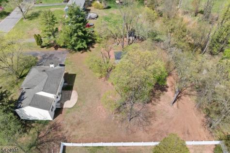22 Hillcrest Road Hillsborough NJ 08844