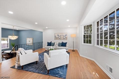 22 Hillcrest Road Hillsborough NJ 08844