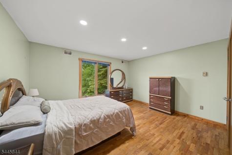 4 Skytop Drive Denville NJ 07834