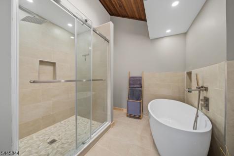 4 Skytop Drive Denville NJ 07834