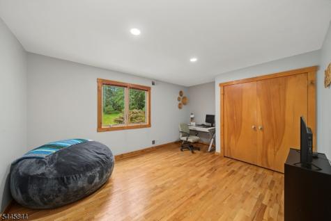 4 Skytop Drive Denville NJ 07834