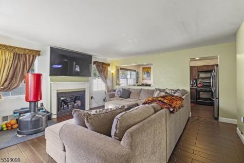 43 Pemberton Drive Old Bridge NJ 07747