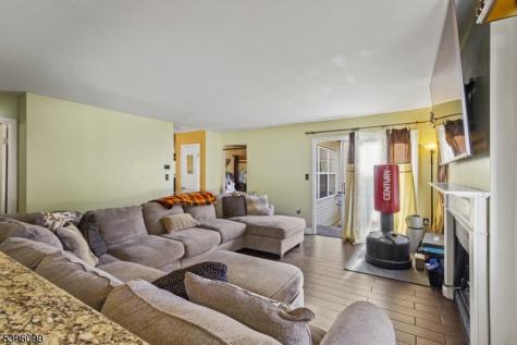 43 Pemberton Drive Old Bridge NJ 07747