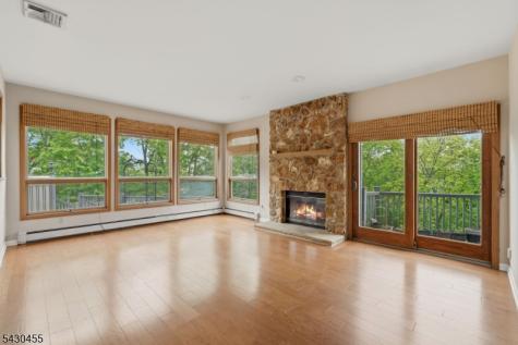 89 Columbus Avenue Totowa NJ 07512