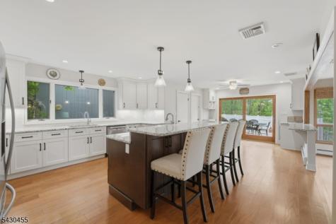 89 Columbus Avenue Totowa NJ 07512