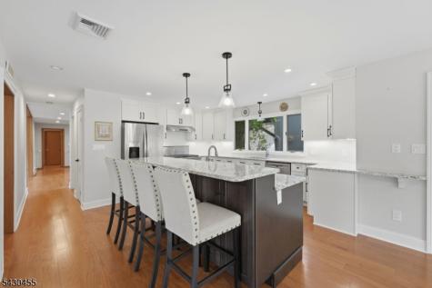89 Columbus Avenue Totowa NJ 07512