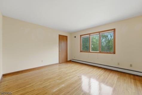 89 Columbus Avenue Totowa NJ 07512