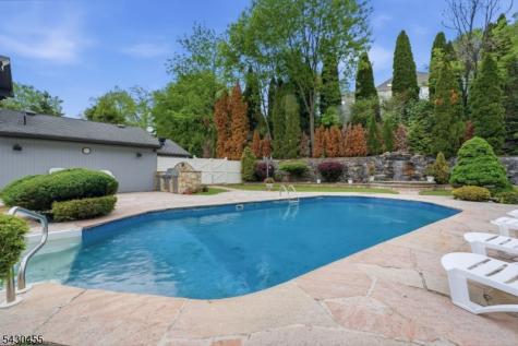 89 Columbus Avenue Totowa NJ 07512