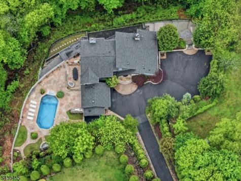 89 Columbus Avenue Totowa NJ 07512