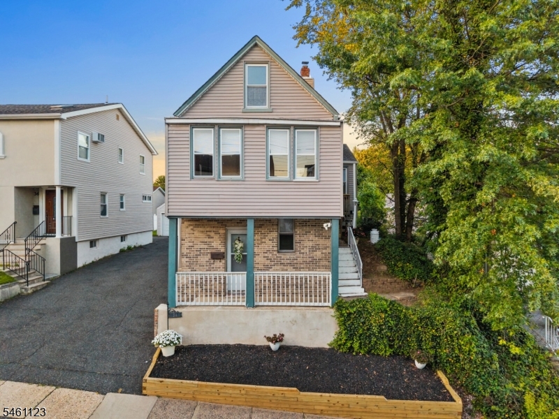 34 Milton Avenue Nutley NJ 07110