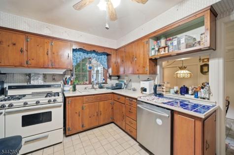 51 Crystal Avenue West Orange NJ 07052