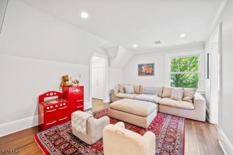 48 Edgemont Road Montclair NJ 07042