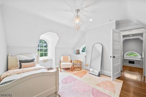 48 Edgemont Road Montclair NJ 07042