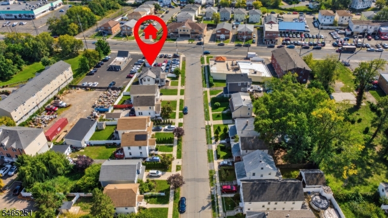 1123 Thompson Avenue Roselle NJ 07203