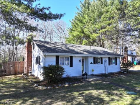 317 Wagon Wheel Road Montague NJ 07827