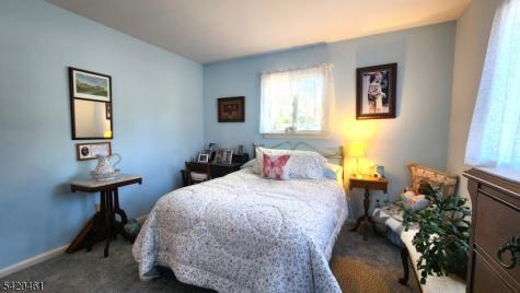 317 Wagon Wheel Road Montague NJ 07827
