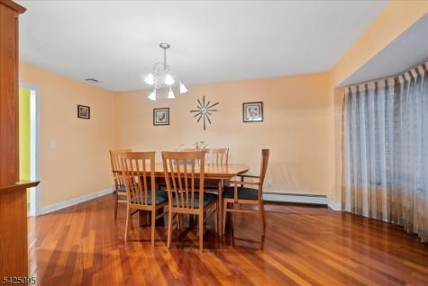5 Fowler Place Montville NJ 07045