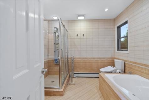 5 Fowler Place Montville NJ 07045