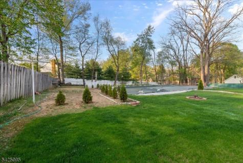 5 Fowler Place Montville NJ 07045