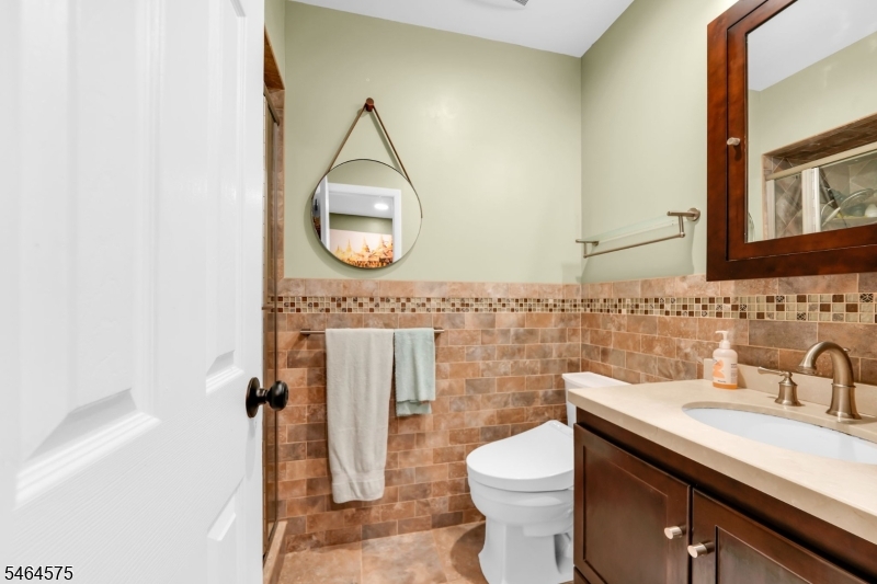 1 Syme Avenue West Orange NJ 07052