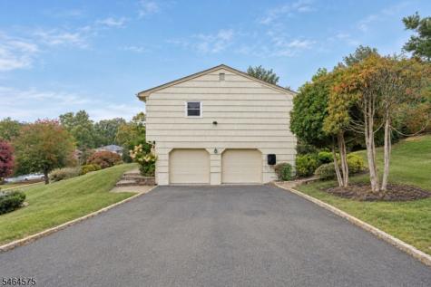 1 Syme Avenue West Orange NJ 07052