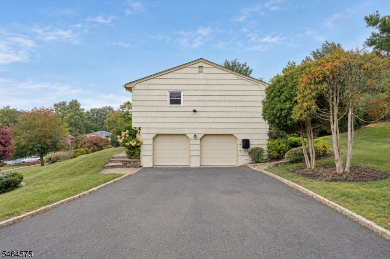 1 Syme Avenue West Orange NJ 07052