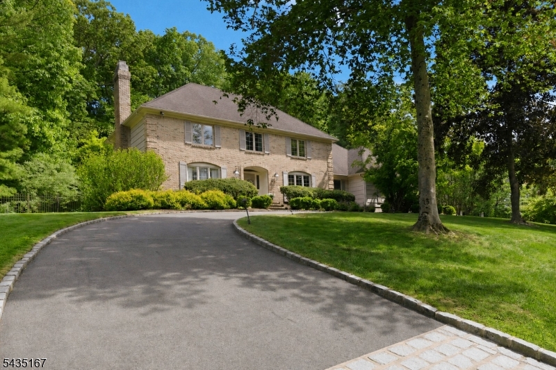 31 Laura Lane Morris NJ 07960