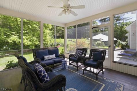 31 Laura Lane Morris NJ 07960