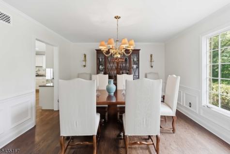 31 Laura Lane Morris NJ 07960