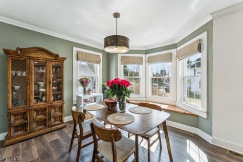 64 Hillcrest Road Watchung NJ 07069