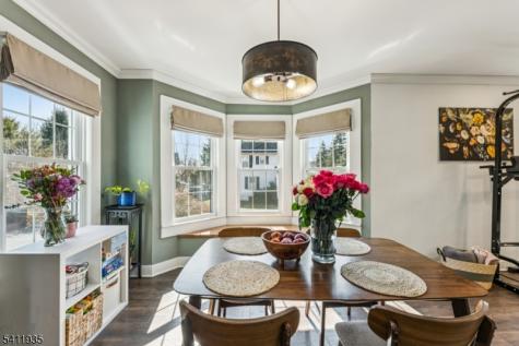 64 Hillcrest Road Watchung NJ 07069