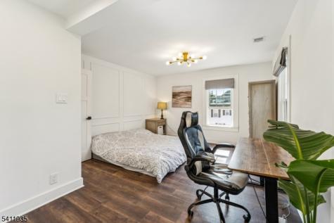 64 Hillcrest Road Watchung NJ 07069