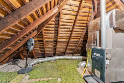 64 Hillcrest Road Watchung NJ 07069