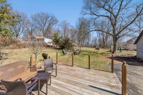 64 Hillcrest Road Watchung NJ 07069