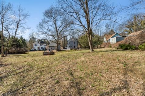 64 Hillcrest Road Watchung NJ 07069