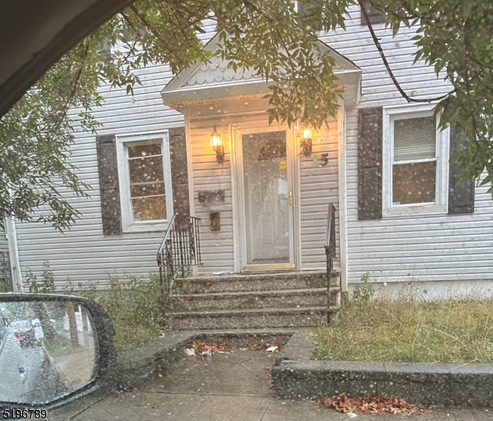 5 Tiffany Boulevard Newark NJ 07104