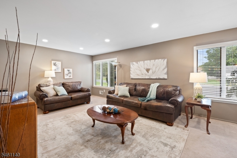 3 Wythe Circle Hillsborough NJ 08844