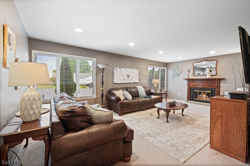 3 Wythe Circle Hillsborough NJ 08844