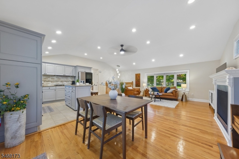 12 Knollwood Drive Livingston NJ 07039