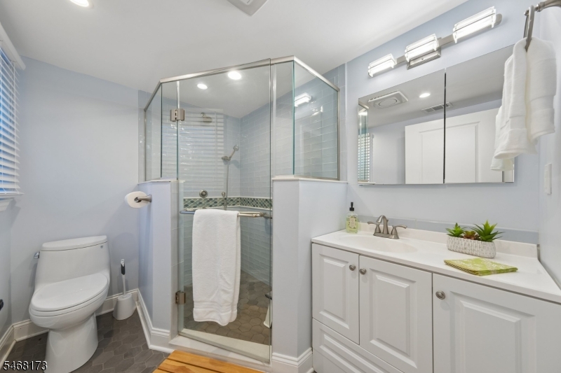 12 Knollwood Drive Livingston NJ 07039