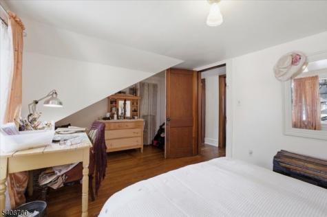 69 Kostenbader Road Hope NJ 07825