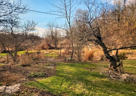 69 Kostenbader Road Hope NJ 07825