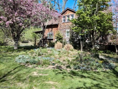 69 Kostenbader Road Hope NJ 07825