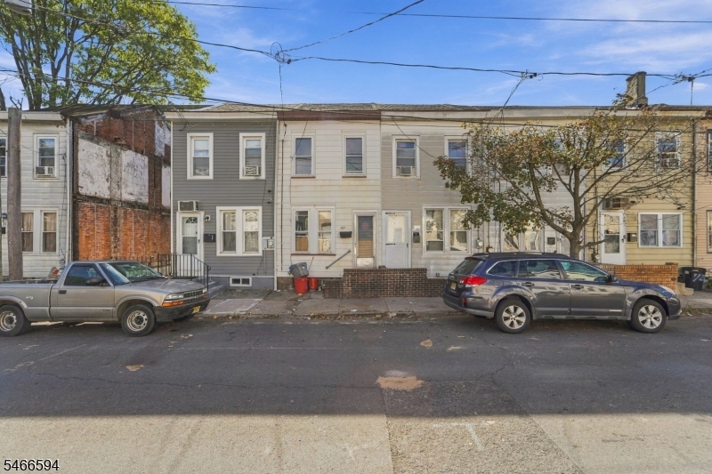 733 Adeline Street Trenton NJ 08611